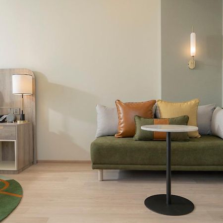 Staybridge Suites Bangkok Sukhumvit By Ihg Ngoại thất bức ảnh