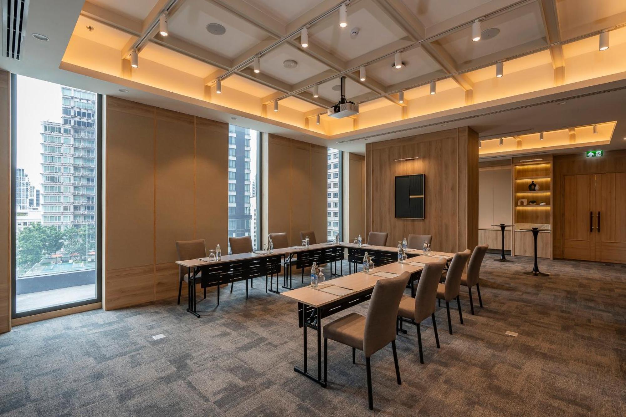 Staybridge Suites Bangkok Sukhumvit By Ihg Ngoại thất bức ảnh