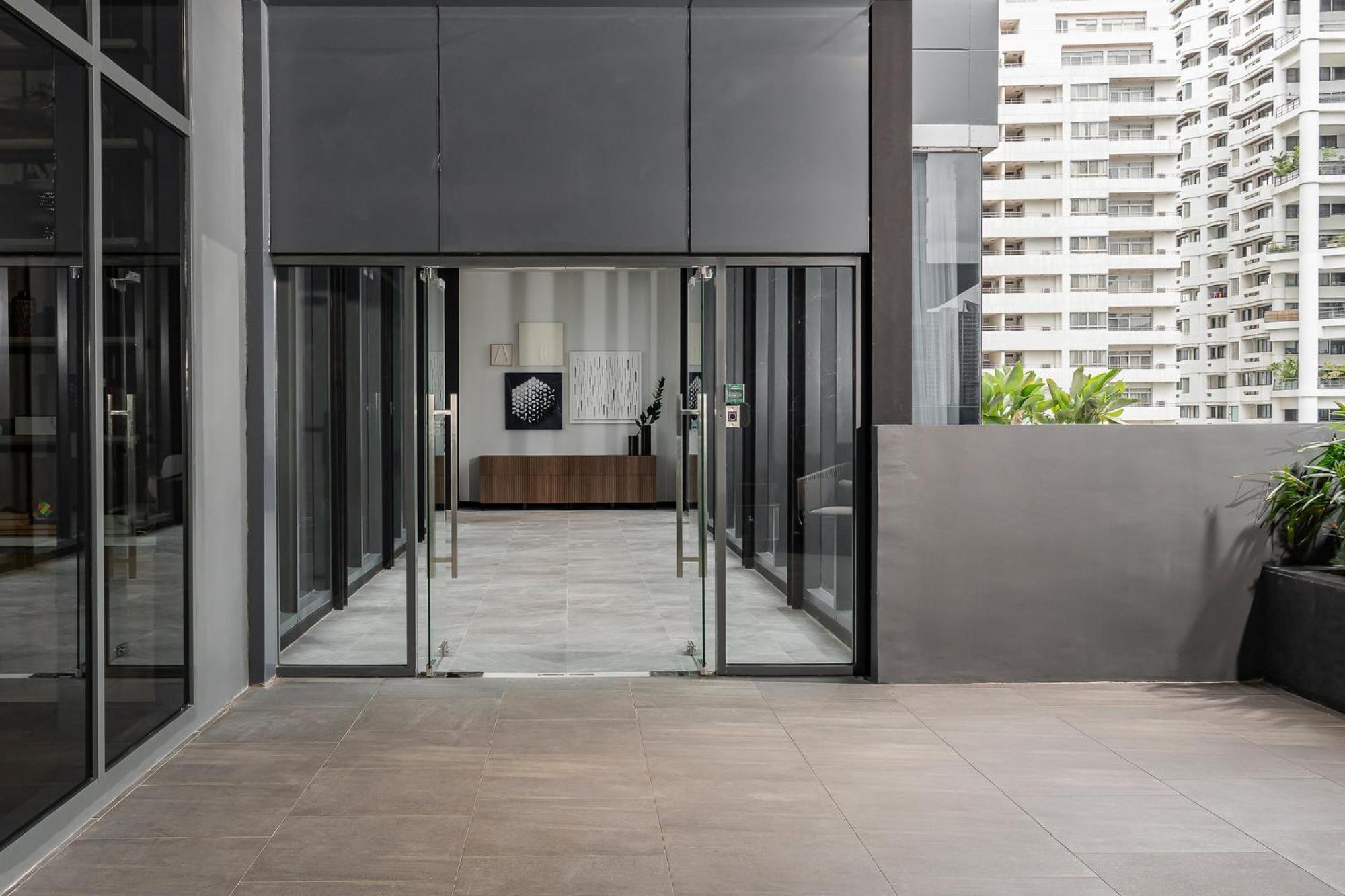 Staybridge Suites Bangkok Sukhumvit By Ihg Ngoại thất bức ảnh