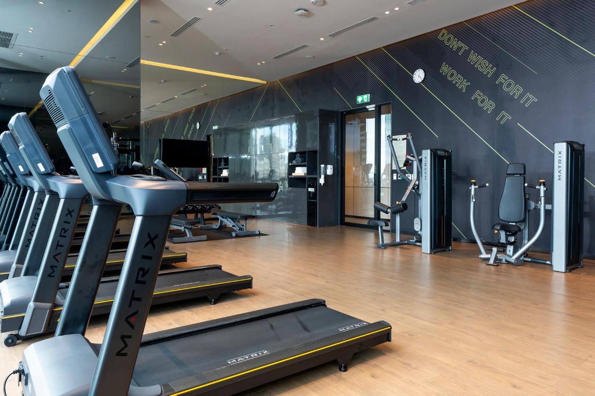 Staybridge Suites Bangkok Sukhumvit By Ihg Ngoại thất bức ảnh