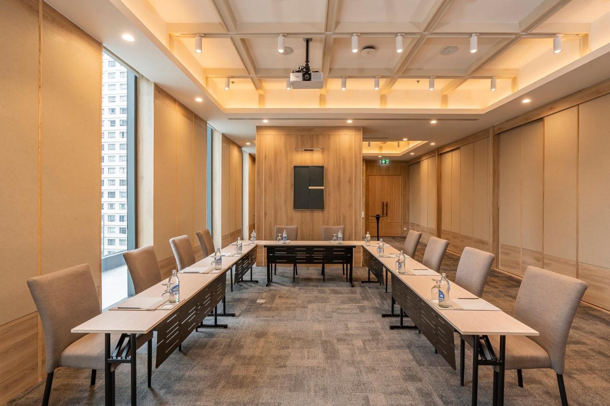 Staybridge Suites Bangkok Sukhumvit By Ihg Ngoại thất bức ảnh